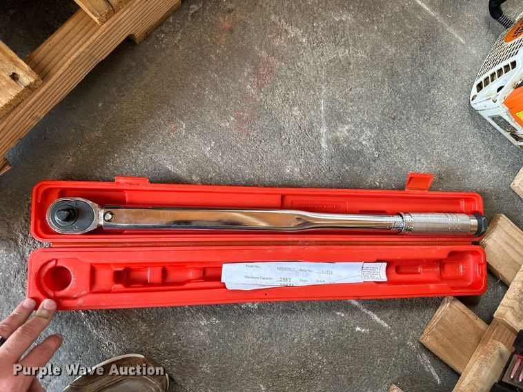 image for item NP9515 (12) tools