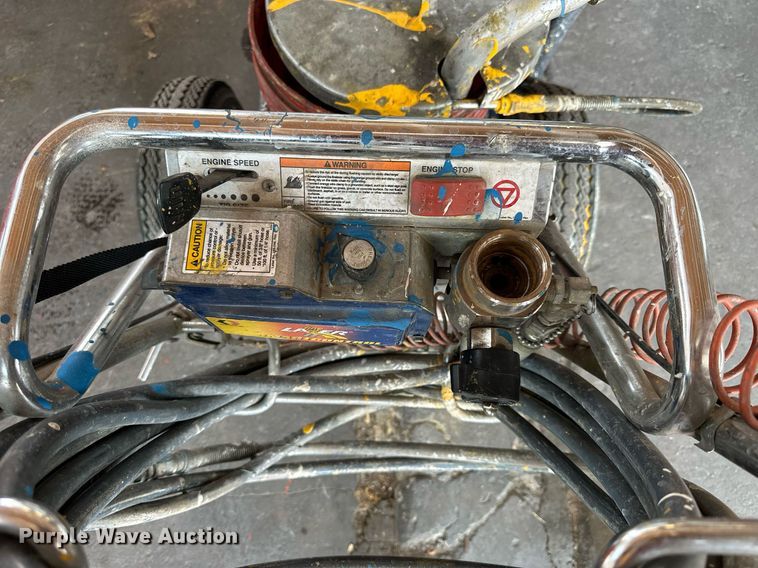 image for item NP9516 2001 Graco Line Lazer II 5900  paint striper