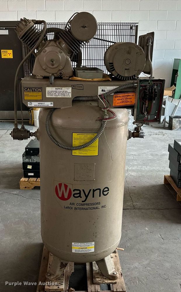 image for item NP9517 1994 Wayne  air compressor