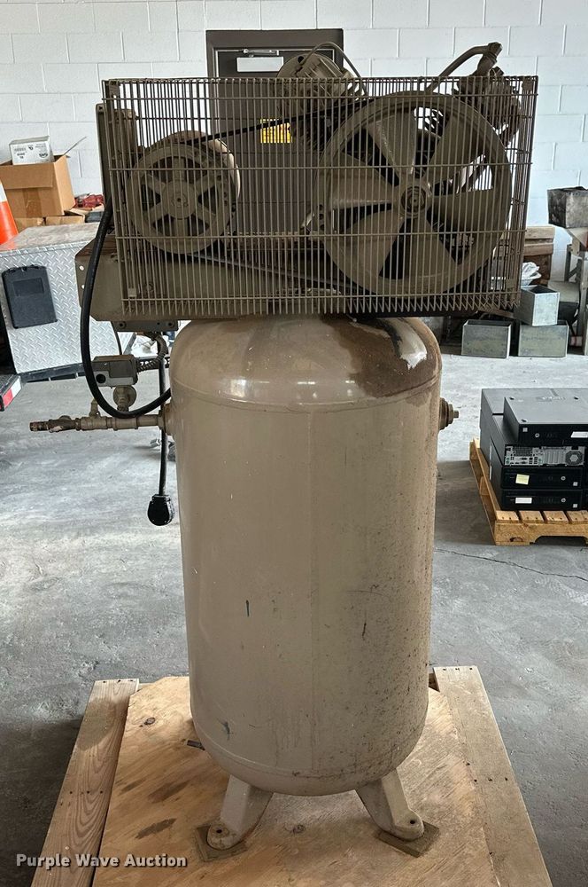 image for item NP9518 1994 Wayne TRU5N  air compressor