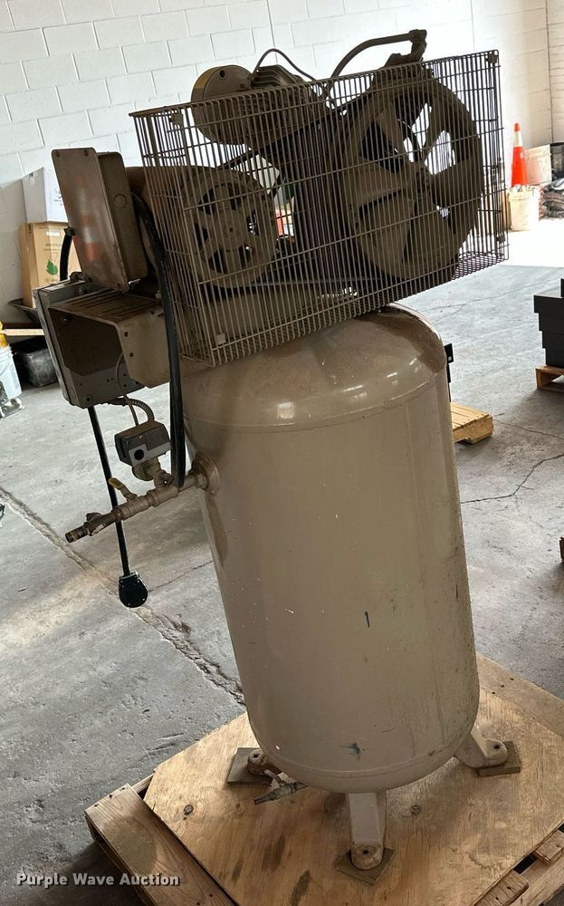 image for item NP9518 1994 Wayne TRU5N  air compressor