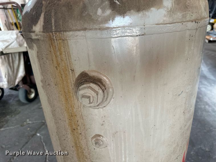 image for item NP9518 1994 Wayne TRU5N  air compressor