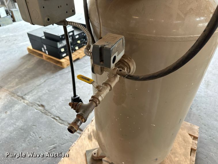 image for item NP9518 1994 Wayne TRU5N  air compressor