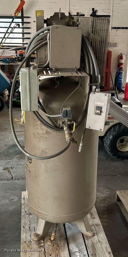 image for item NP9519 1994 Wayne TRU5N  air compressor