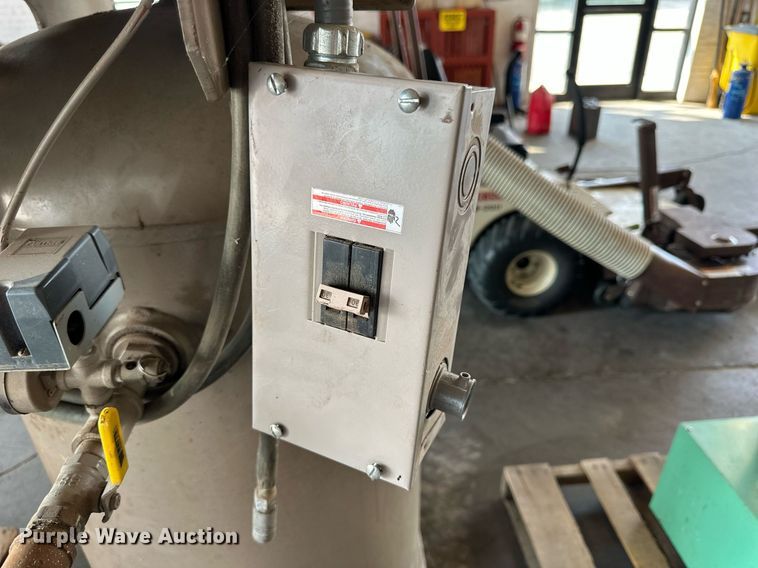 image for item NP9519 1994 Wayne TRU5N  air compressor