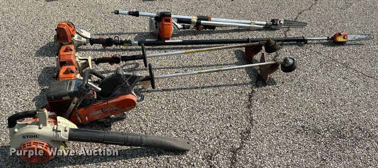 image for item NV9273 Lawn and garden equipment