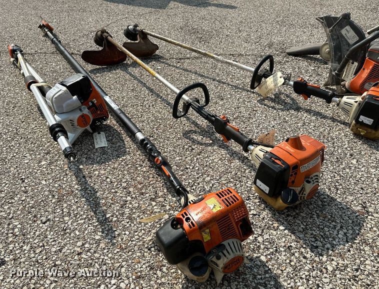 image for item NV9273 Lawn and garden equipment