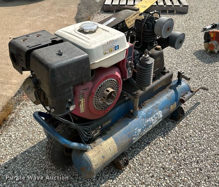 image for item NV9274 2007 Puma TUE8008GE  air compressor