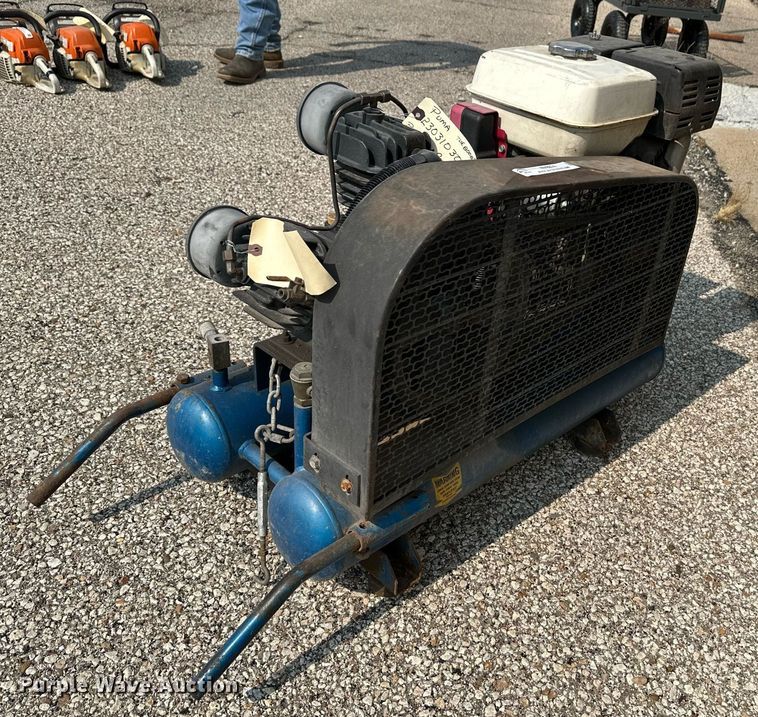 image for item NV9274 2007 Puma TUE8008GE  air compressor