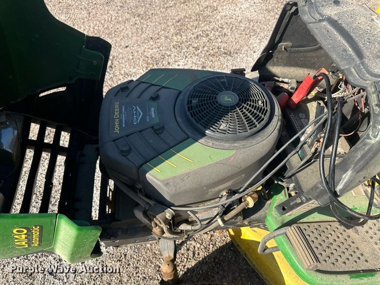 image for item OC9450 2007 John Deere LA140  lawn mower
