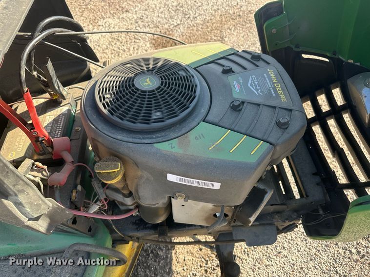 image for item OC9450 2007 John Deere LA140  lawn mower