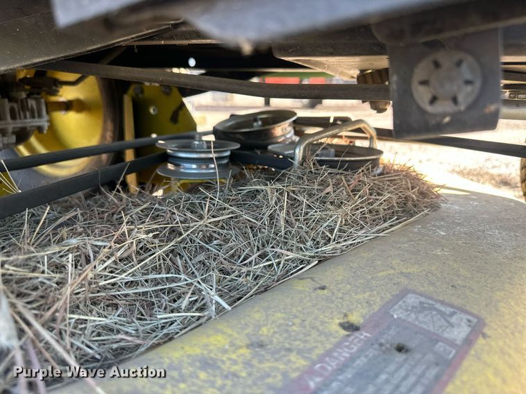 image for item OC9450 2007 John Deere LA140  lawn mower