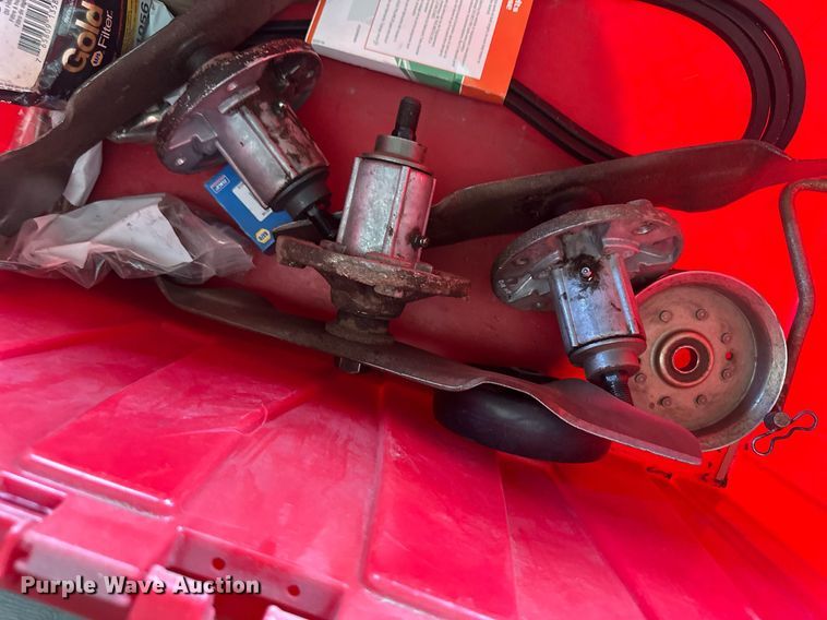 image for item OC9450 2007 John Deere LA140  lawn mower