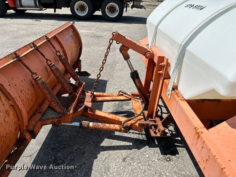 image for item OF9414 2005 Broce RJ350  broom