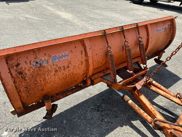 image for item OF9414 2005 Broce RJ350  broom