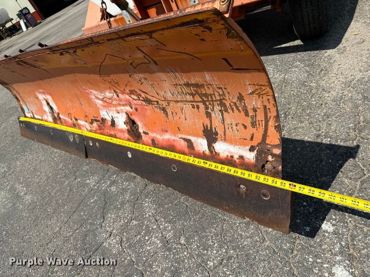 image for item OF9414 2005 Broce RJ350  broom