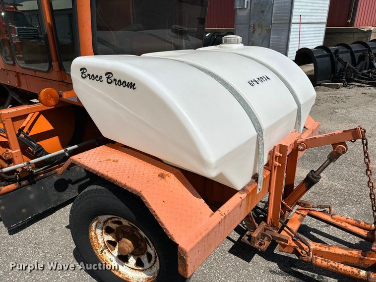 image for item OF9414 2005 Broce RJ350  broom