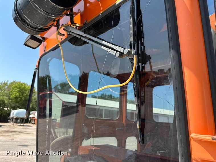 image for item OF9414 2005 Broce RJ350  broom