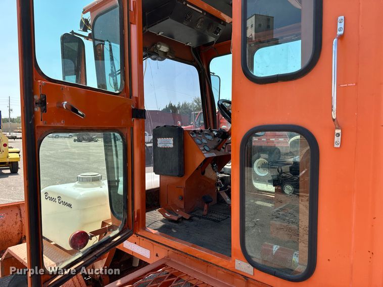 image for item OF9414 2005 Broce RJ350  broom