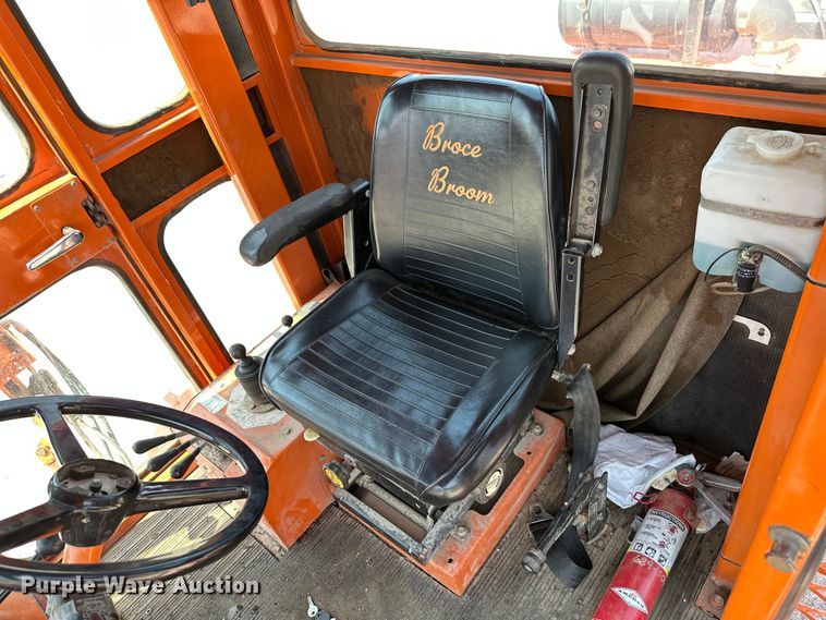 image for item OF9414 2005 Broce RJ350  broom