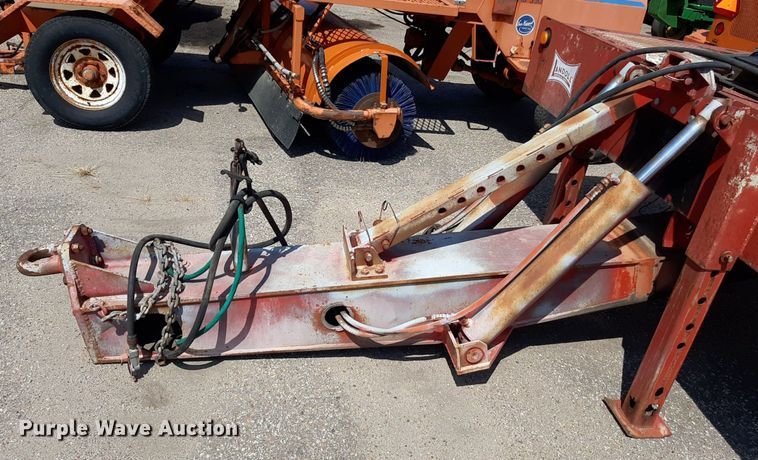 image for item OF9416 2004 Landoll 345C-35  tilt deck equipment trailer