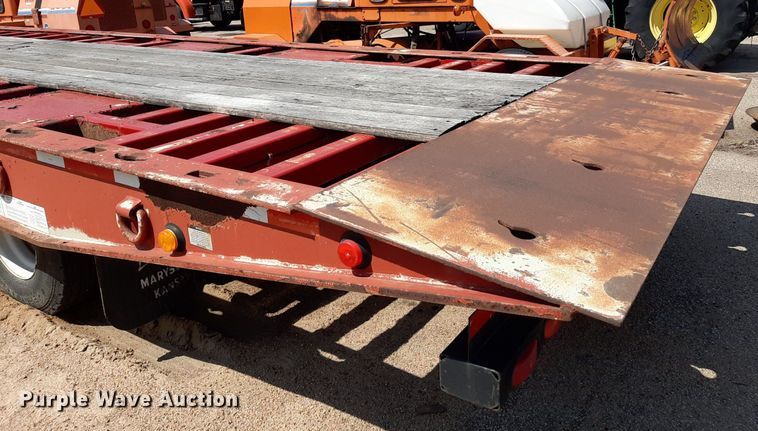 image for item OF9416 2004 Landoll 345C-35  tilt deck equipment trailer