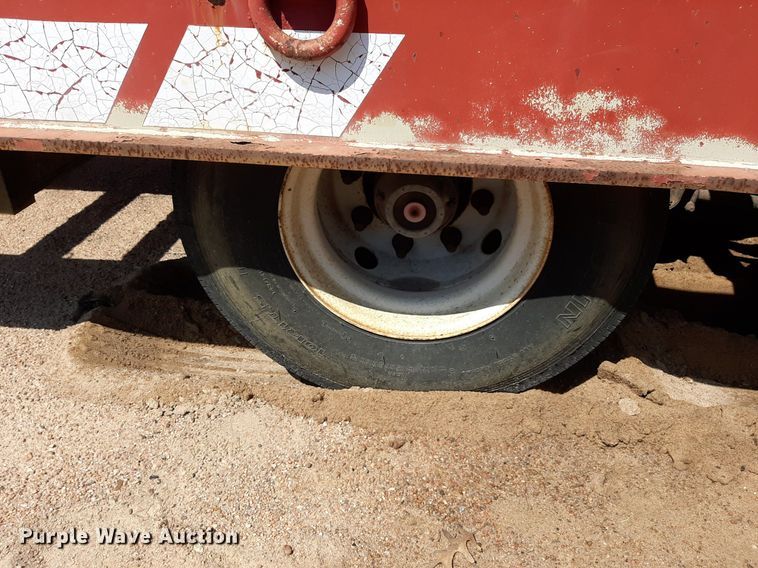 image for item OF9416 2004 Landoll 345C-35  tilt deck equipment trailer