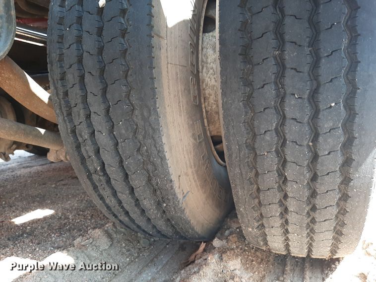 image for item OF9416 2004 Landoll 345C-35  tilt deck equipment trailer