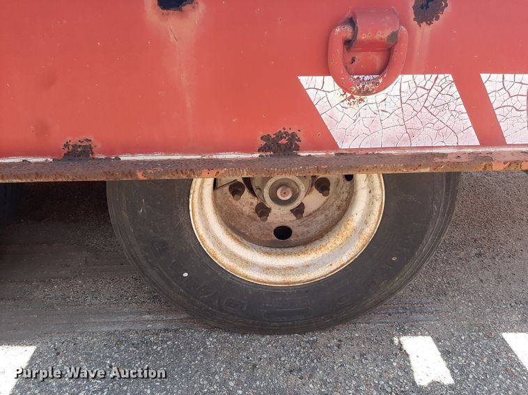 image for item OF9416 2004 Landoll 345C-35  tilt deck equipment trailer