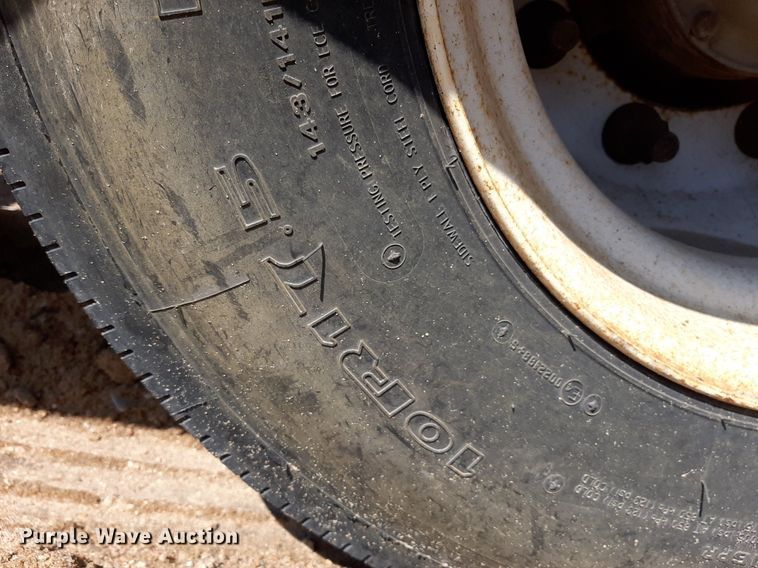 image for item OF9416 2004 Landoll 345C-35  tilt deck equipment trailer