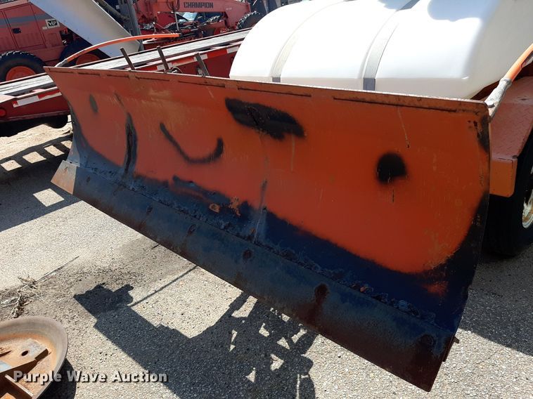 image for item OF9417 2006 Broce RJ350  broom