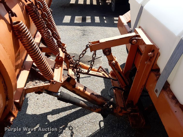 image for item OF9417 2006 Broce RJ350  broom