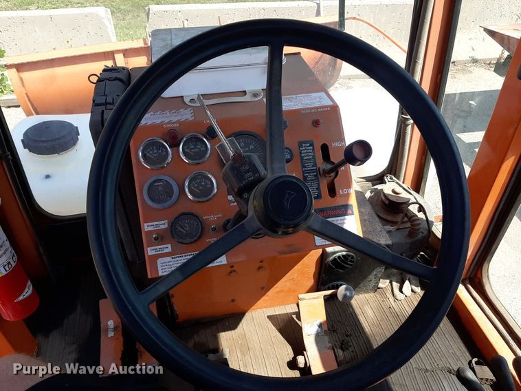 image for item OF9417 2006 Broce RJ350  broom