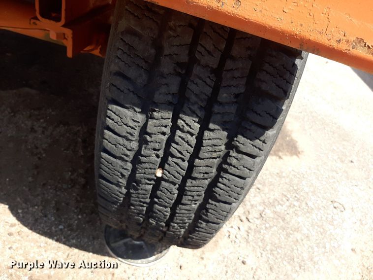 image for item OF9417 2006 Broce RJ350  broom