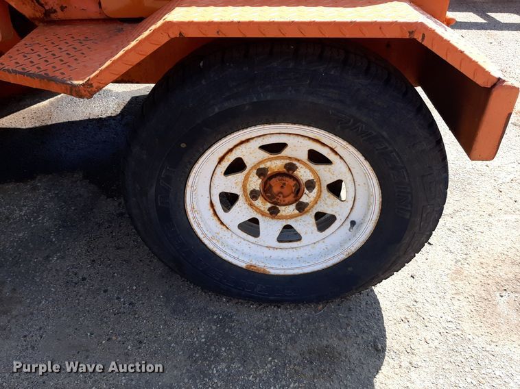 image for item OF9417 2006 Broce RJ350  broom