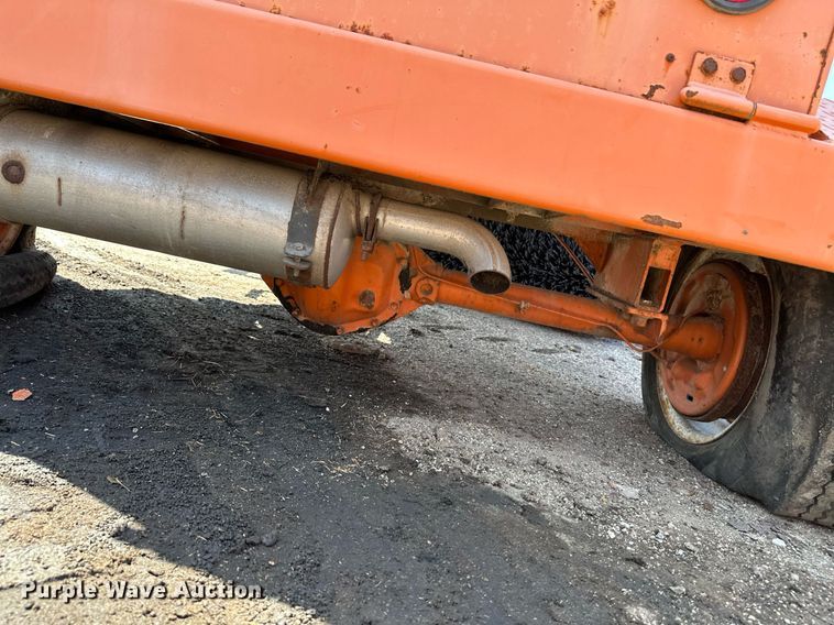 image for item OF9418 2001 Broce CR350  broom