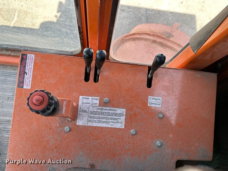 image for item OF9418 2001 Broce CR350  broom