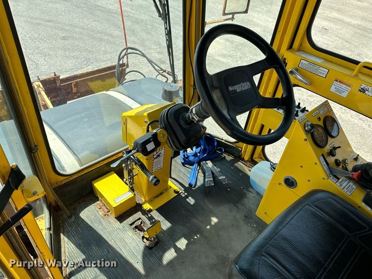 image for item OF9419 2007 Superior Broom DT80-C  broom