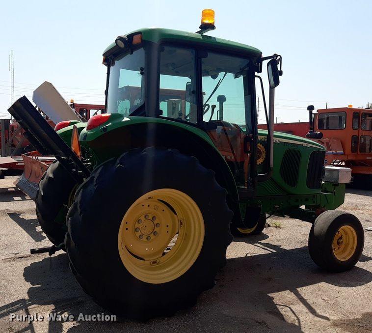 image for item OF9420 2007 John Deere 6415  tractor