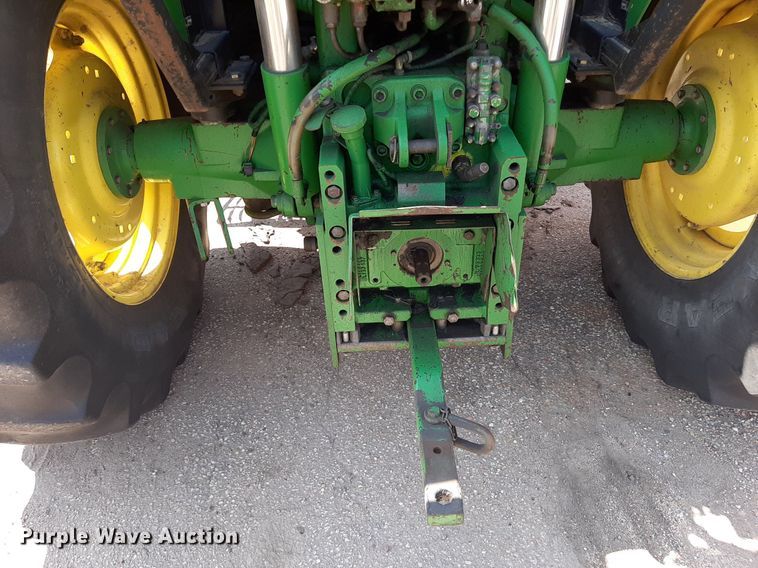 image for item OF9420 2007 John Deere 6415  tractor