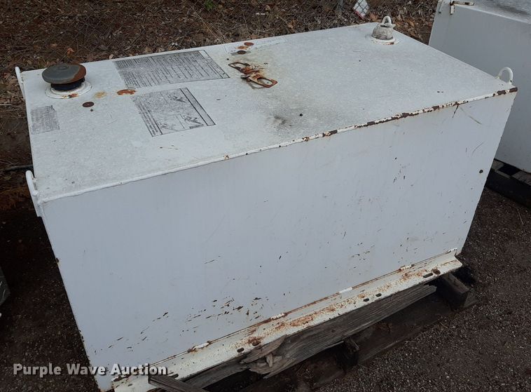 image for item OF9422 (7) auxiliary fuel tanks