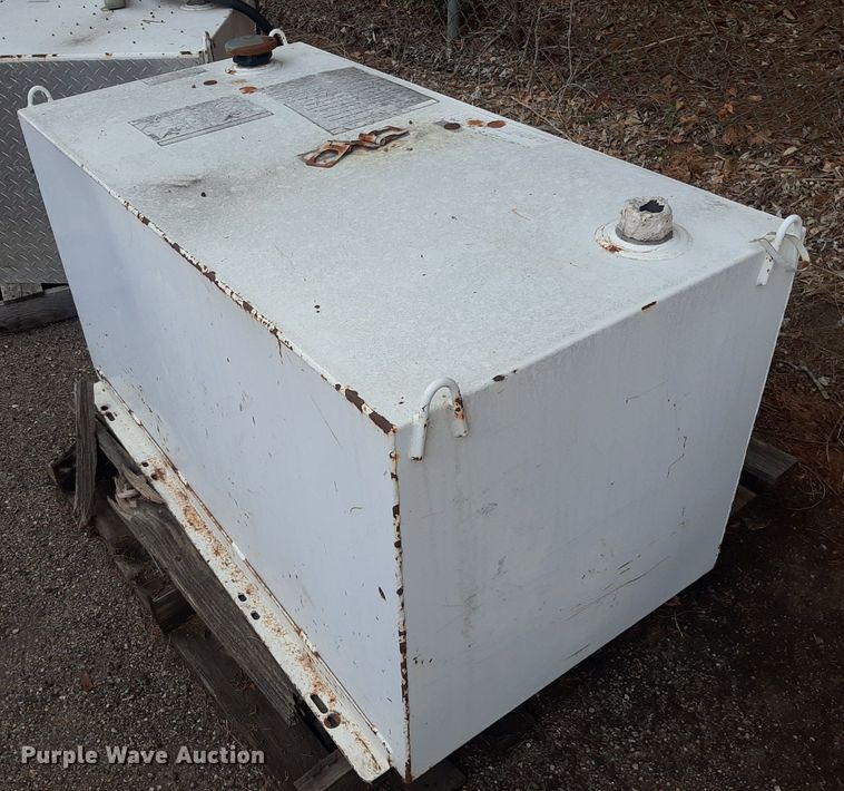 image for item OF9422 (7) auxiliary fuel tanks