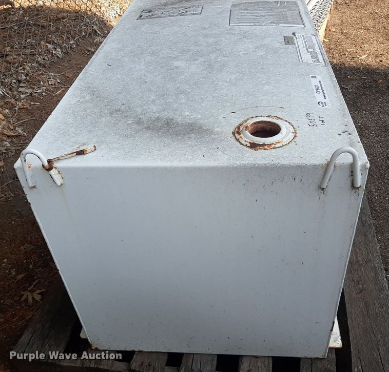 image for item OF9422 (7) auxiliary fuel tanks