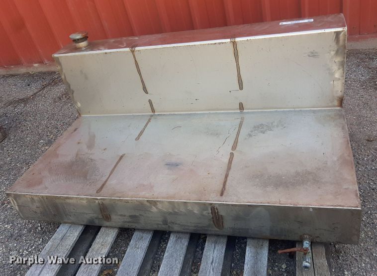 image for item OF9426 (2) shop built L-shaped stainless steel water tanks