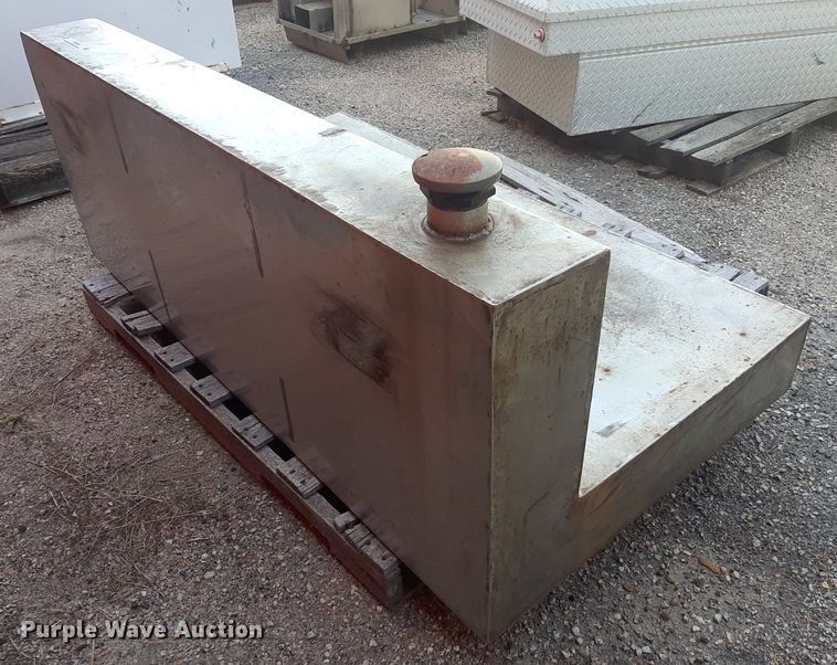 image for item OF9426 (2) shop built L-shaped stainless steel water tanks