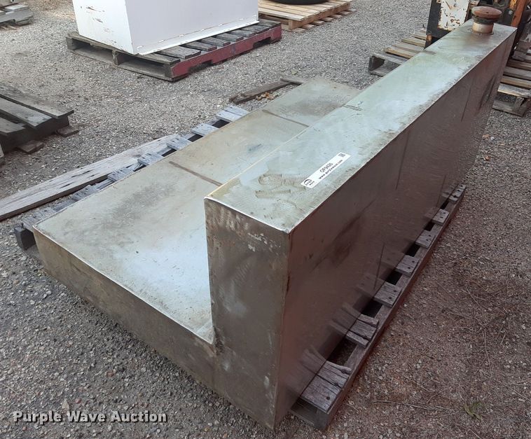 image for item OF9426 (2) shop built L-shaped stainless steel water tanks