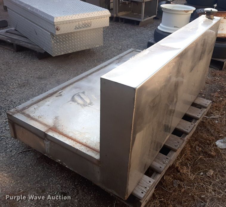 image for item OF9426 (2) shop built L-shaped stainless steel water tanks