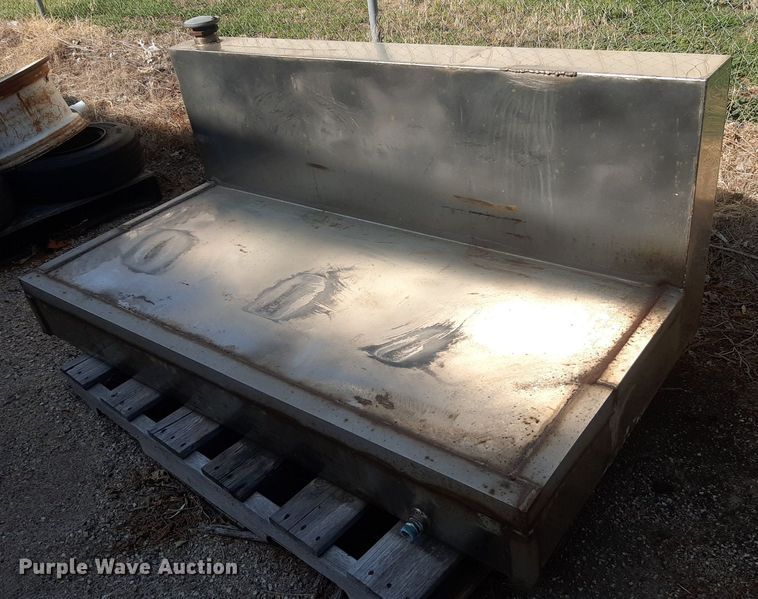 image for item OF9426 (2) shop built L-shaped stainless steel water tanks