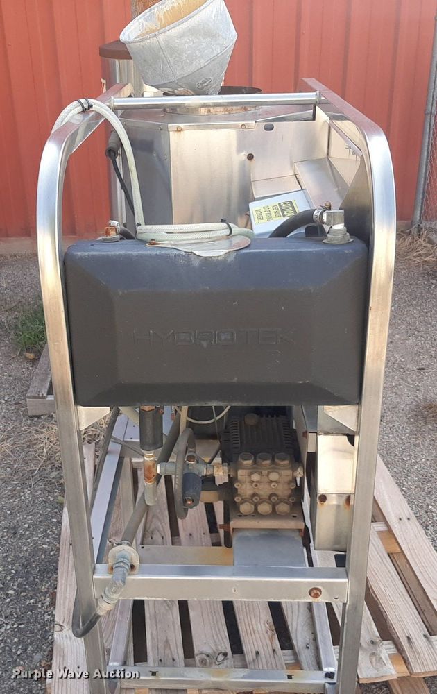 image for item OF9427 2015 Hydro Tek HN20004E2G  hot pressure washer