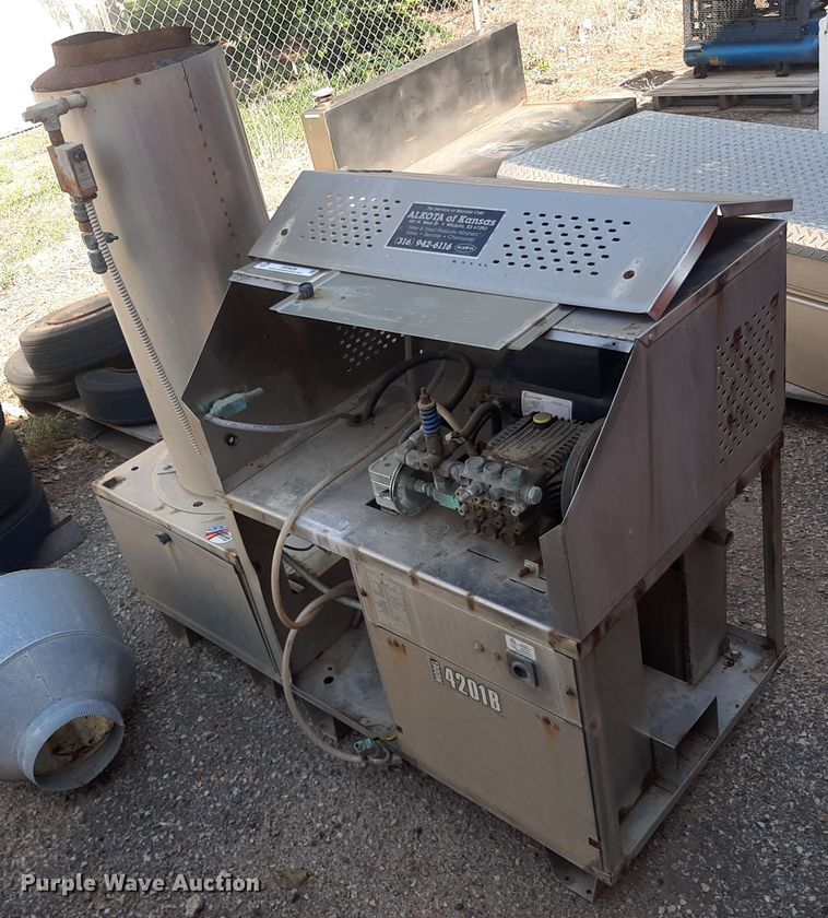 image for item OF9428 2013 Alkota 4201B-NG-UL  hot pressure washer